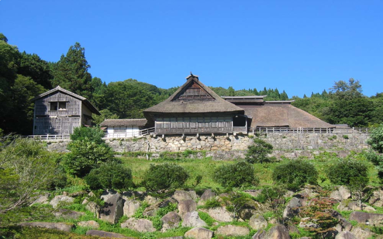 南部曲り家千葉家(改修中)